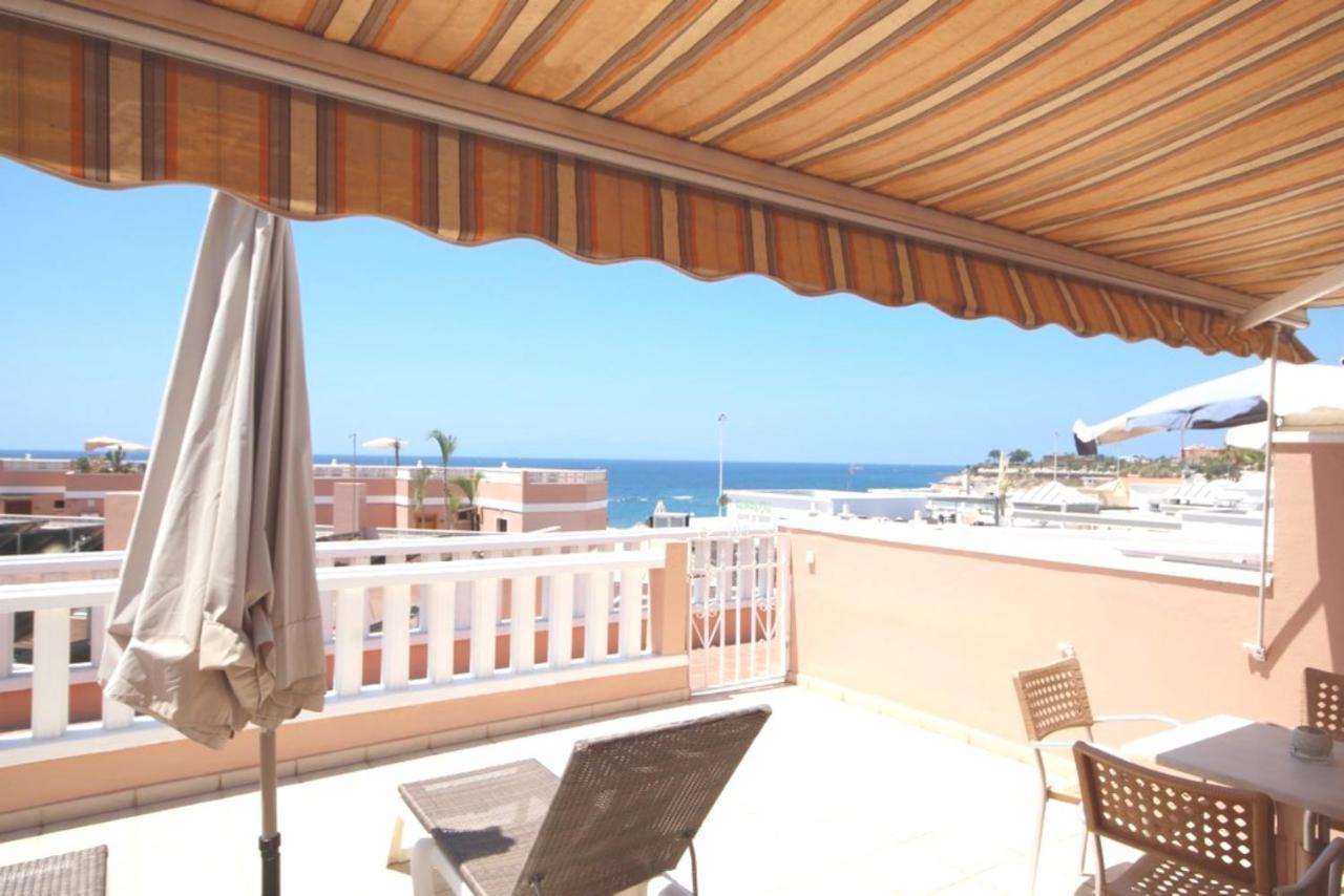 Apartment With Terrace On The Seafront In Playa Fanabe Адехе Екстериор снимка