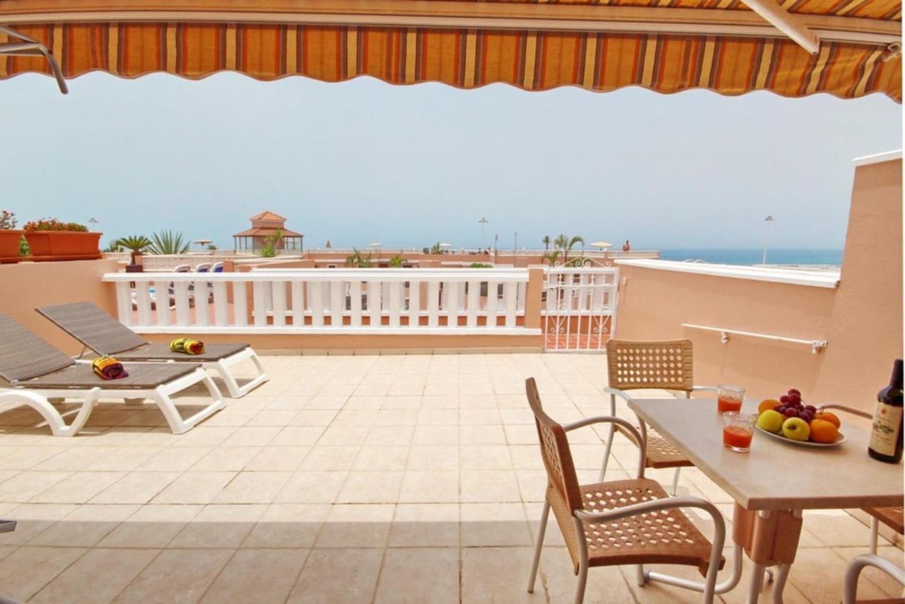Apartment With Terrace On The Seafront In Playa Fanabe Адехе Екстериор снимка